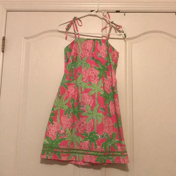 Lilly Pulitzer Dresses & Skirts - Lilly Pulitzer toe shoulder dress